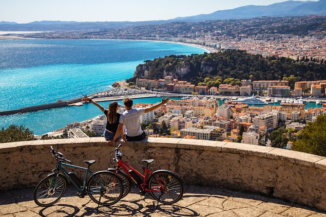 A beautiful escape on an electric bike - Villefranche-sur-Mer (Stop 2): Cycle Path to Old Town Atmosphere