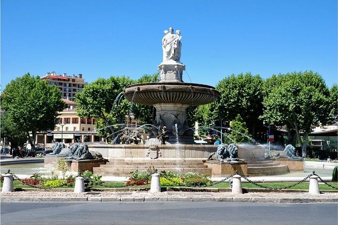 Calanques of Cassis, Aix-en-Provence & Wine Tasting Private Tour - Aix-en-Provence first: fountains, Roman-spa roots, and Baroque strolls