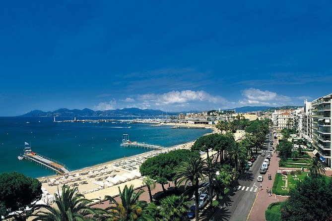 Cannes, Antibes and St-Paul-de-Vence Full-Day from Villefranche Small group tour - Small group size: what eight people really changes