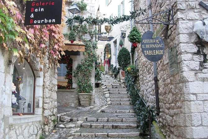 Cannes & Antibes private guided tour - Key highlights to know before you go