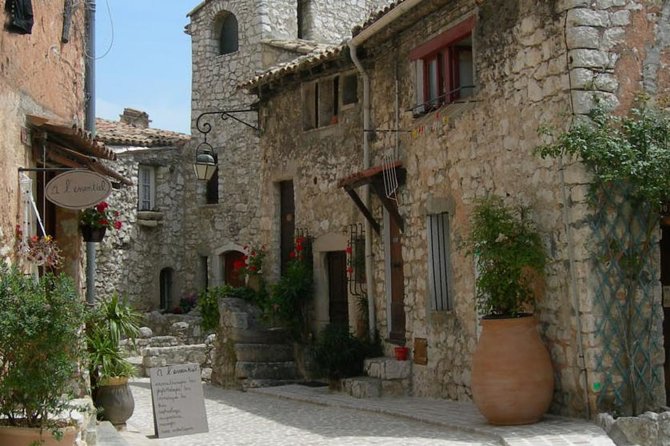 Cannes, Grasse, Gourdon, & Saint-Paul-de-Vence /Day Trip - Gorges du Loup Road: The Scenic Warm-Up Before the Towns