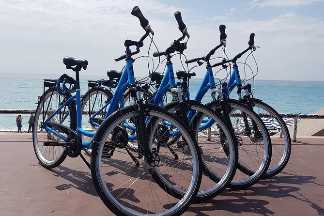 City bike rental in Nice - Cruising the Promenade des Anglais Bike Path Like a Pro
