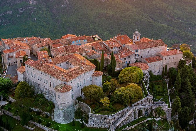 Countryside Tour - Saint-Paul-de-Vence: the medieval village stop where timing can pinch