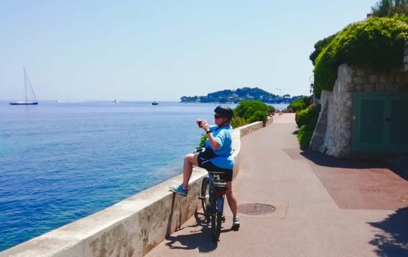 Ebike seaside by Nice: Fantastic Villefranche's Bay & Hill - Villefranche Old Town: walking the fortress edge and key monuments