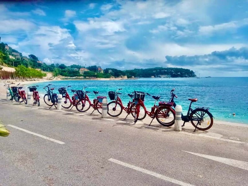 Ebike seaside by Nice: Fantastic Villefranche's Bay & Hill - Adding Cocteau’s Chapel for €4: what it gives you