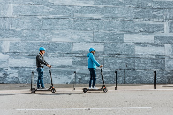 Electric Kick scooter Rental in Nice - Battery range guide: planning a realistic loop