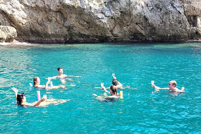 Exclusive cruise, swimming, Saint Jean Cap Ferrat, Nice, Eze - Rade de Villefranche-sur-Mer: old town views and bay cruising