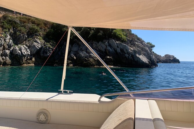 Exclusive Private Boat Tour on a Luxury Day Cruiser - Nice/Monaco - Meeting point and on-the-water logistics that keep it easy