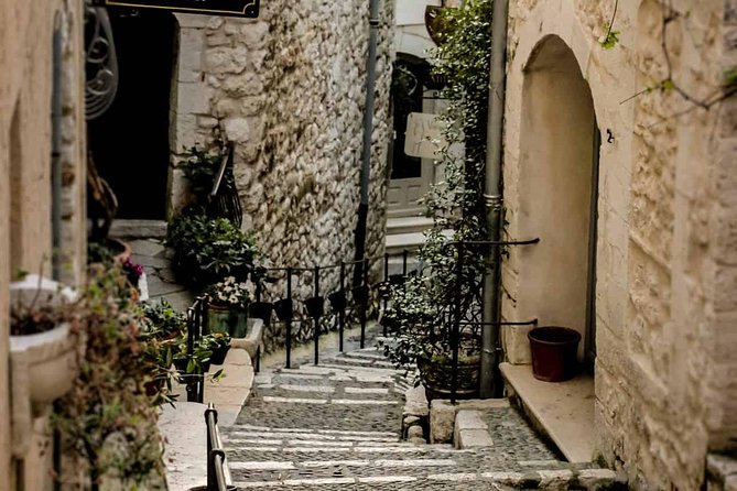 Eze, Saint-Paul-de-Vence & Monaco Private Full-Day Tour - Fragonard at Éze: a quick perfume visit that doesn’t steal your day
