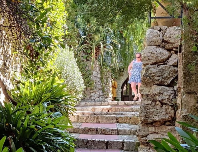 Èze: Walking Tour with a Certified Local Guide - The Fragonard factory stop: perfume and soap with a practical streak