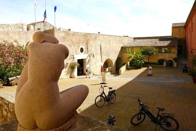 Fantastic Villefranche's Bay & Cape - E-Bike Tour from Nice - Les Musees de La Citadelle: optional fort vibes and sea-top viewpoints