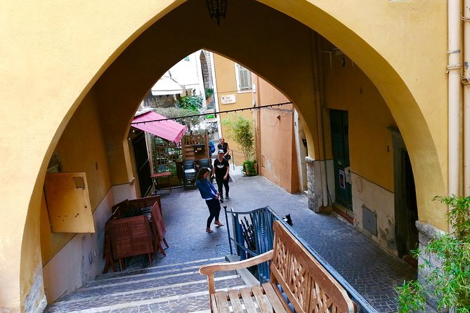 Fantastic Villefranche's Bay & Cape - E-Bike Tour from Nice - Traffic, hills, and who the e-bike tour is truly for