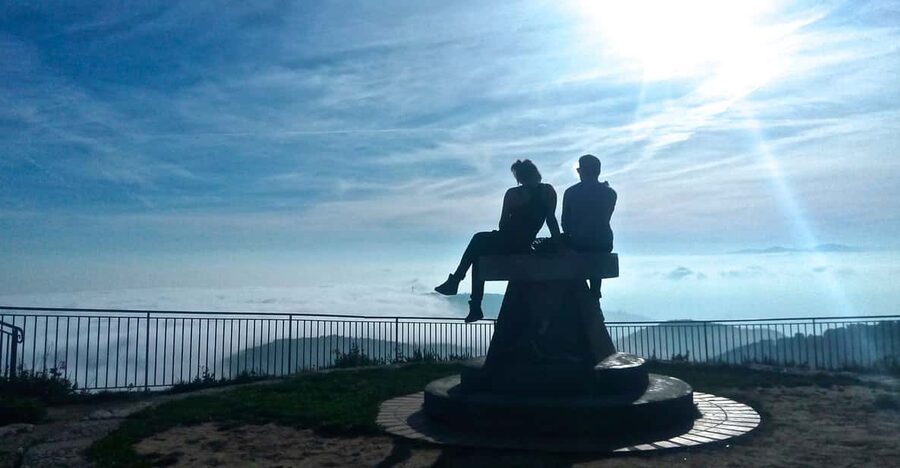 French Riviera Grand panoramic E-bike Tour From Nice - From Nice Toward Fort Mont Alban: First Views and Real Coast Feel
