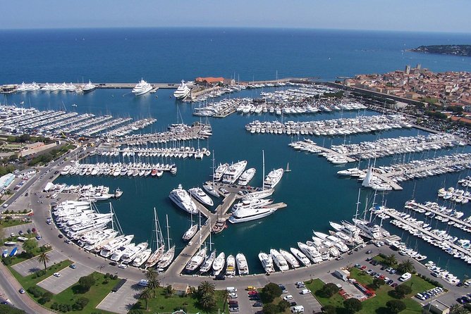 French Riviera & Medieval villages Full Day Private Tour - How this private Riviera day actually feels