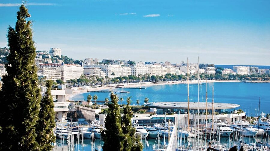 French Riviera: Private Driver Guide Tailor-Made Tour - What it’s like in real life: comfort, pacing, and food planning