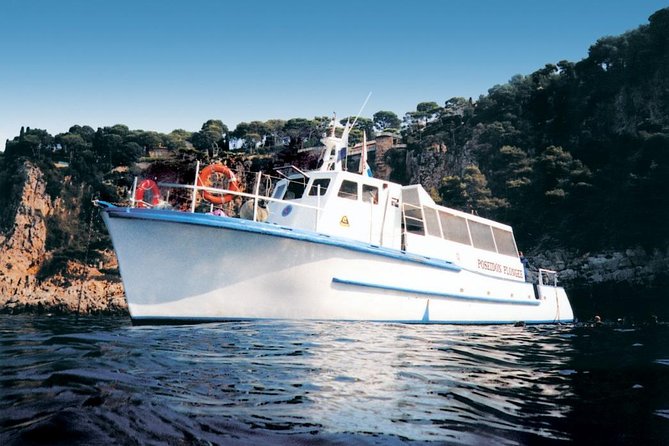 French Riviera Villefranche Bay Snorkeling Tour from Nice - The gear fitting: your comfort starts before the water