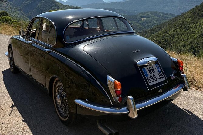 French Riviera Vintage Jaguar MK2 Tour with Scenic Stops - Villefranche-sur-Mer: Bay Views and a Quick Stroll in 10 Minutes