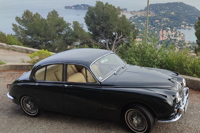 French Riviera Vintage Jaguar MK2 Tour with Scenic Stops - Èze Beach: The Cliffside Photo Moment Before the Hilltop