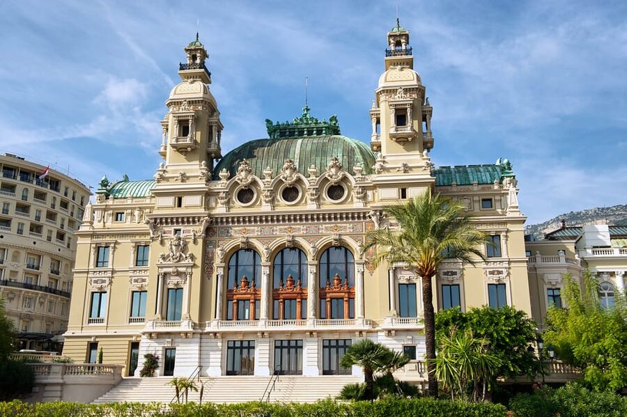 From Nice, Cannes, Villefranche: French Riviera Day Trip - Antibes on foot: old town streets and harbor glamour