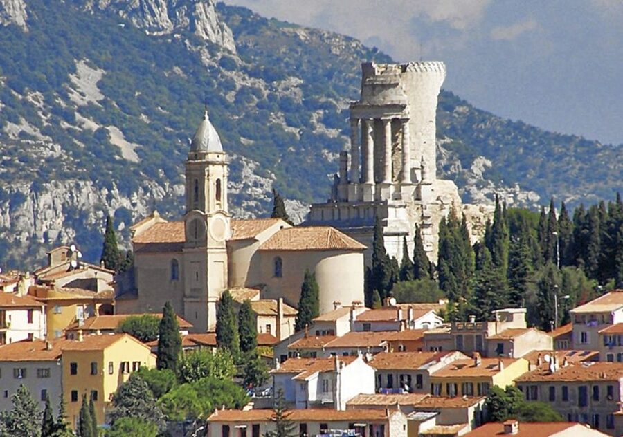 From Nice: Full-Day Italian Market, Menton, & La Turbie Tour - How the 8-hour schedule works from Nice