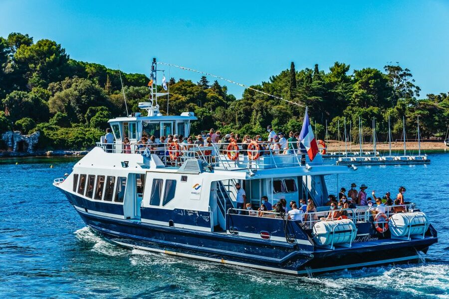 From Nice: Round-Trip Transportation to Saint Tropez by Boat - The scenic crossing: Riviera views plus optional port stops