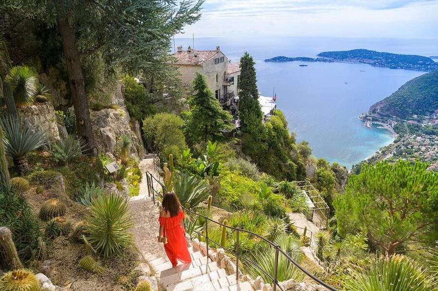 From Nice: The Best of the French Riviera Full Day Tour - Saint-Paul de Vence: the art galleries town you’ll want to linger in