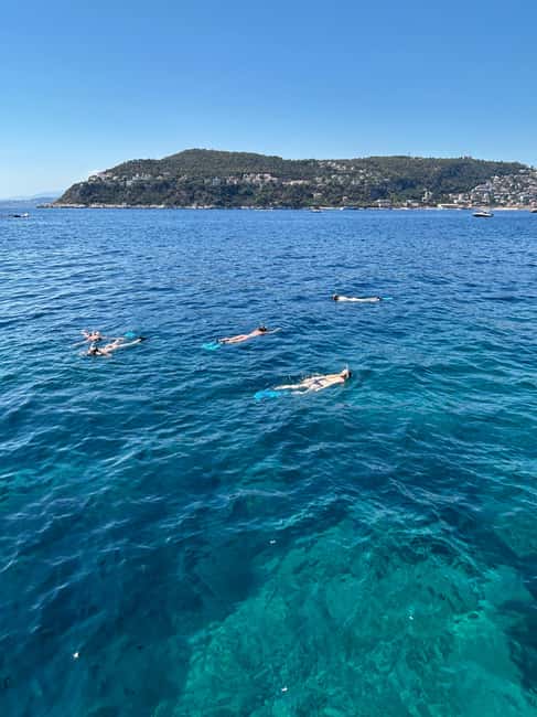 From Nice: Villefranche Bay Swimming & Snorkeling Boat Tour - Cruise Views: Front or Back Makes a Difference