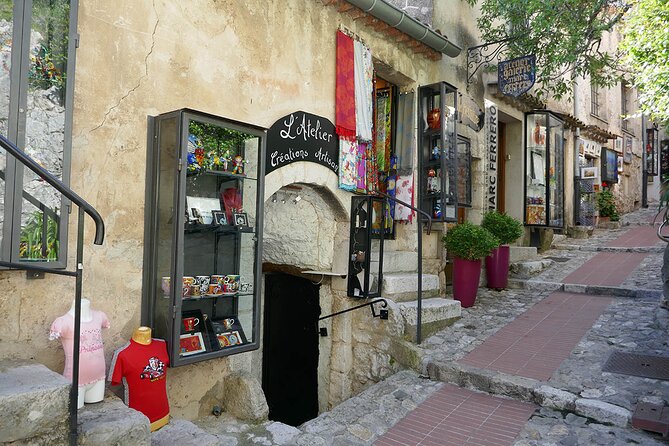 Full Day Tour in Eze Monaco and Monte-Carlo from Nice - How you use Monaco free time near the Place du Casino