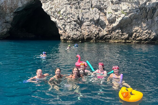 Half Day Guided Boat tour to Mala caves with stop in Villefranche - Stop 1: Mala area timing and what to expect from the cave moment