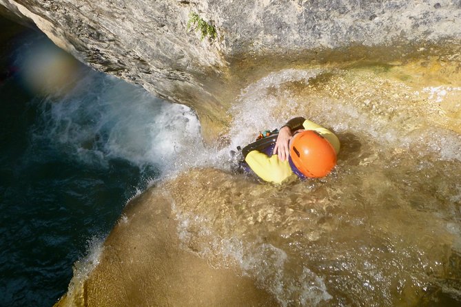 La Maglia Canyon - The wetsuit deal: why the included 2mm gear is a smart value