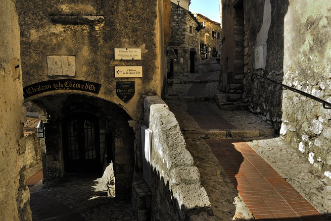 Monaco, Monte Carlo, Eze, La Turbie 7H Shared Tour from Nice - Cathedral and Justice Palace views: smaller stops, good payback