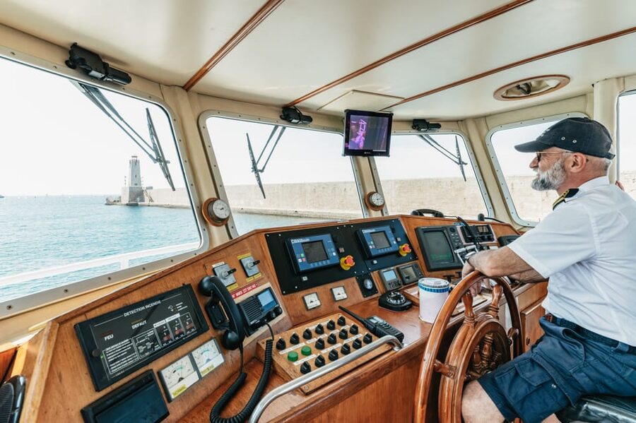 Nice: 1-Hour Sightseeing Cruise to Villefranche Bay - Who Should Book This Cruise, and Who Might Skip It