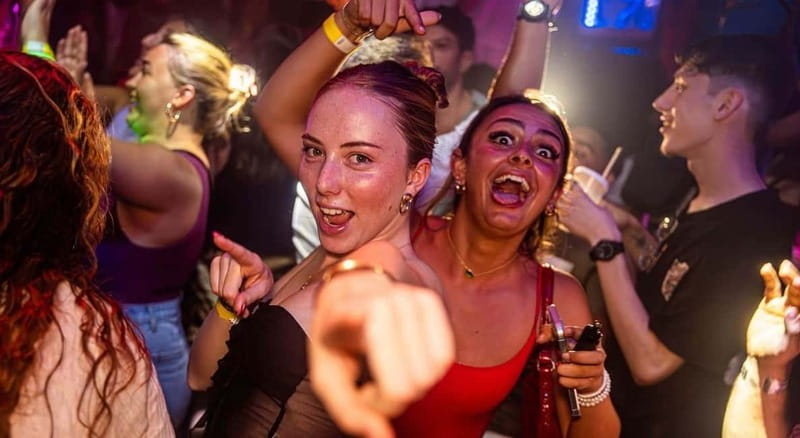 Nice: Bar/Pub Crawl with Free Shots and VIP Entry - The people factor: 50+ international energy, guided by real hosts