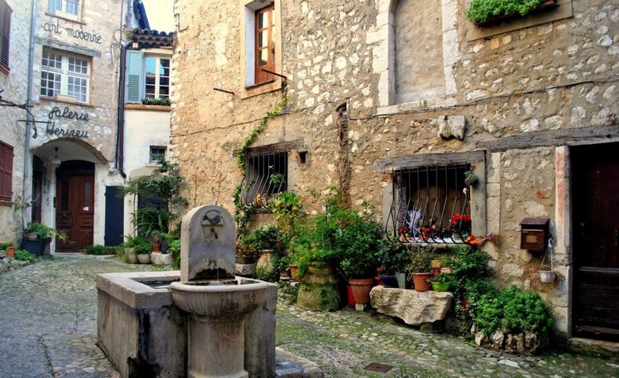 Nice: Cannes, Antibes & St Paul de Vence Half-Day Tour - Key Points to Know Before You Go