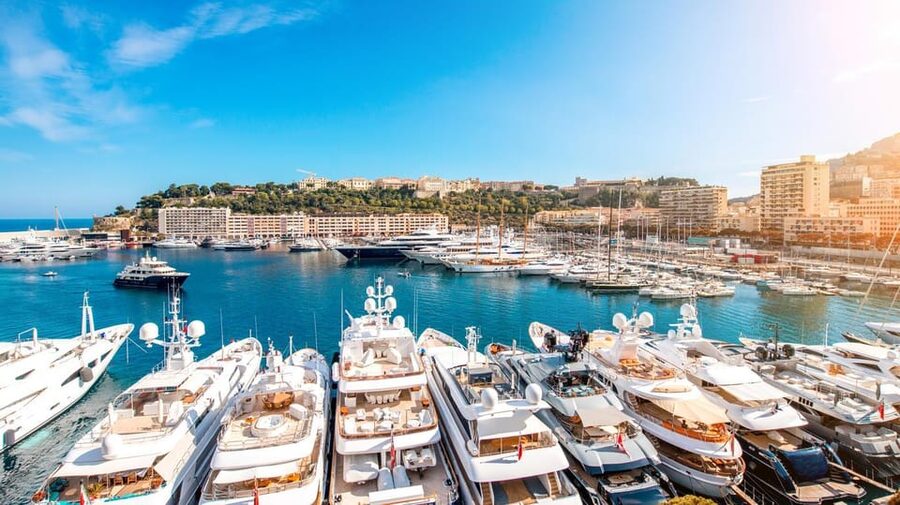 Nice/Cannes: Monaco, Monte-Carlo & Eze Village Private Tour - First Up: The Moyenne Corniche View Run From Nice