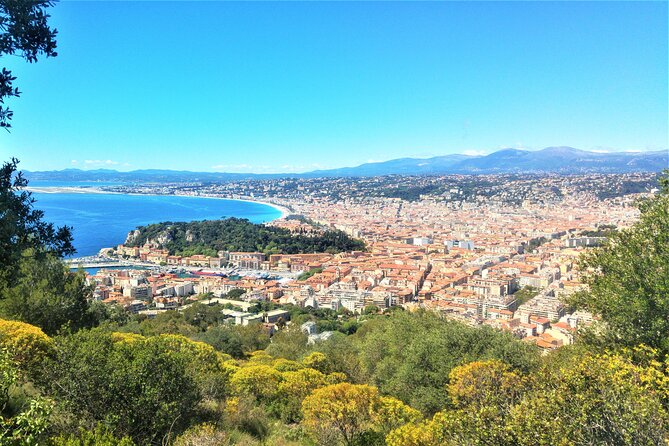 Nice Essentials Guided Electric Bike Tour - Old Town in 30 minutes: baroque streets and lively corners