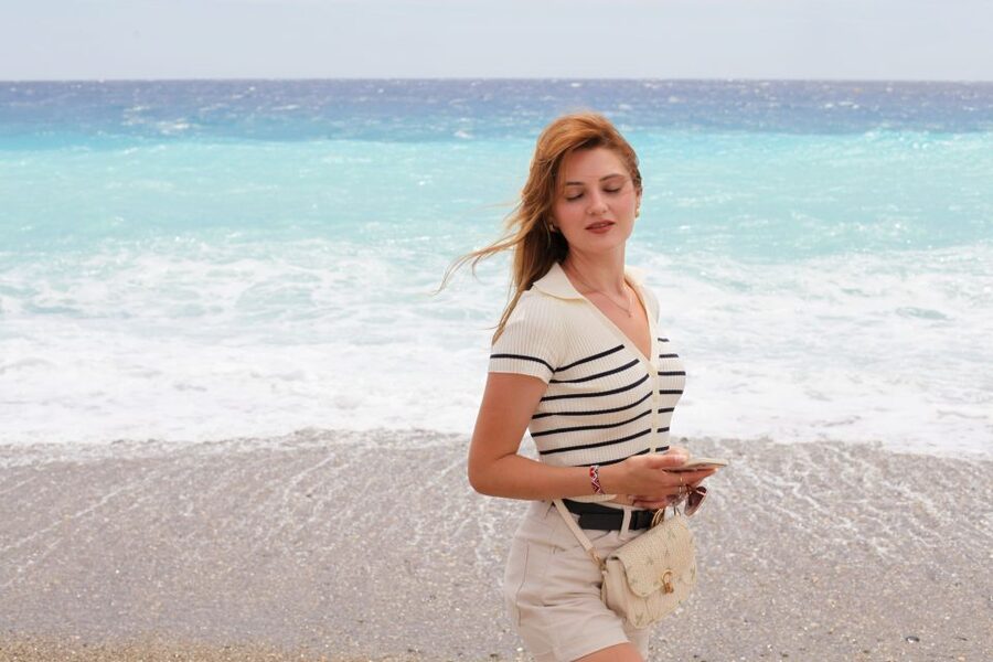 Nice, France: Individual photo walk in Nice - Villa Massena Parc or the I Love Nice Sign
