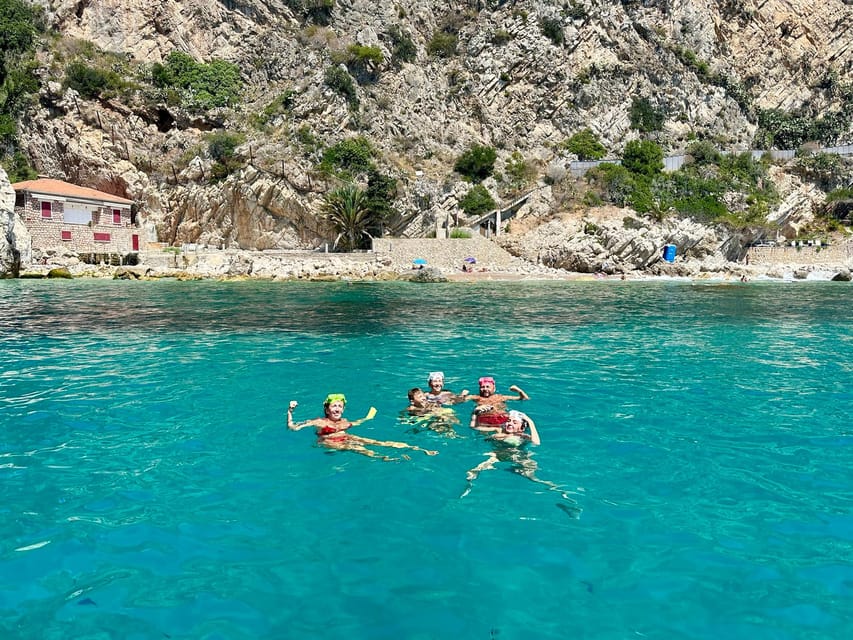 Nice: Mala Caves, Villefranche & Snorkeling Boat Tour - Villefranche-sur-Mer: 45 minutes that can feel short (in a good way)