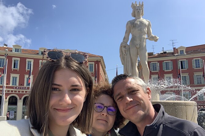 Nice Old Town: Artists & Ghosts Self-Guided Walking Adventure - Puzzle-first sightseeing: what you actually do for 12 challenges