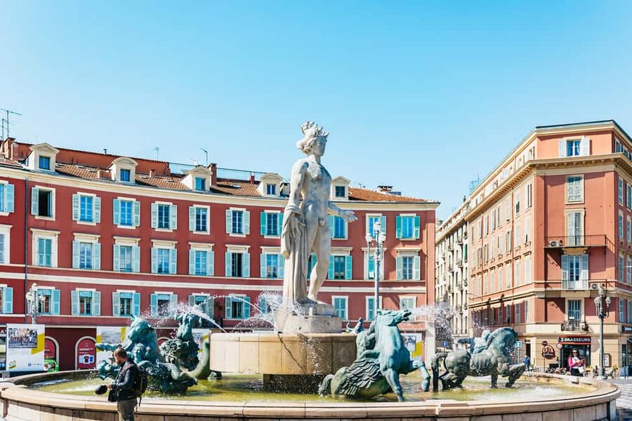 Nice: Old Town & Castle Hill Informative Guided Walking Tour - Place Masséna: the red façades and the Fountain of the Sun