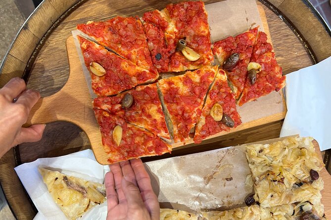 Nice: Old Town & Local Markets Food Tour with 9+ Tastings - Vieux Nice Old Town walking: the French-Italian food story on the street