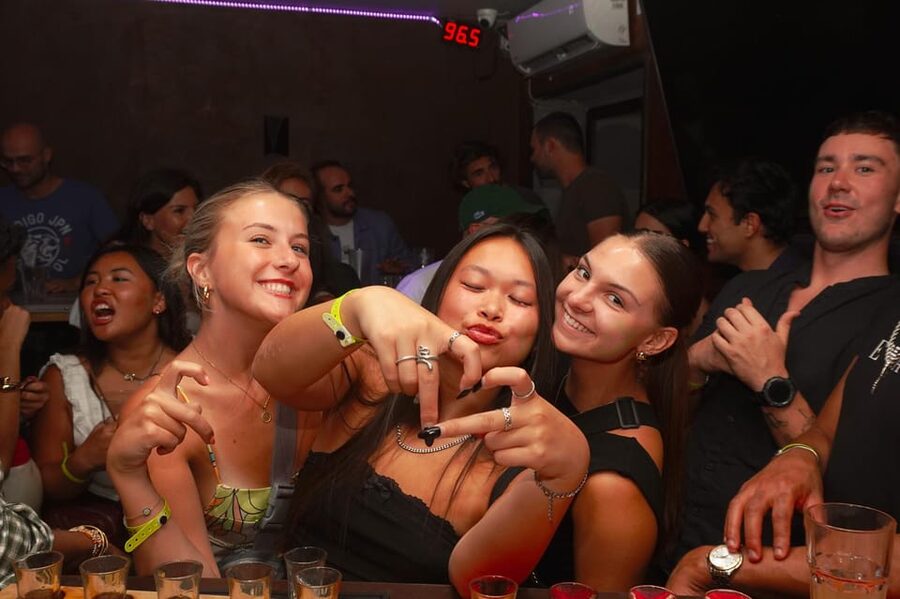 Nice: Orange Bar Crawl with 5 Free Shots & VIP Club Entry - Meeting at AKATHOR on Cours Saleya: Timing and What to Bring