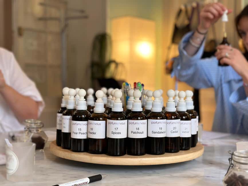 Nice: Perfume Creation Workshop - The workshop setup in central Nice (and how to find it fast)
