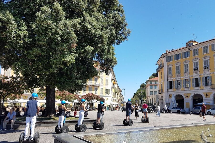 Nice: Private Segway Tour - Promenade des Anglais: rolling the grand entrance to Nice