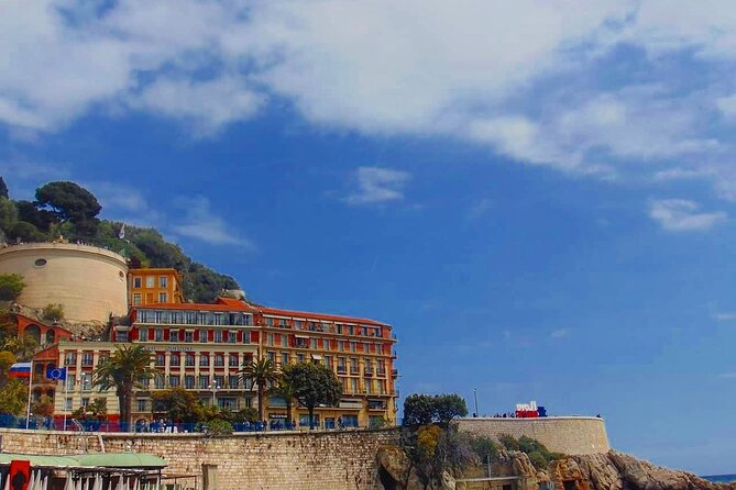 Nice : Private Walking Tour with a Local - The first phase: photo stop, guided walk, and getting your bearings fast