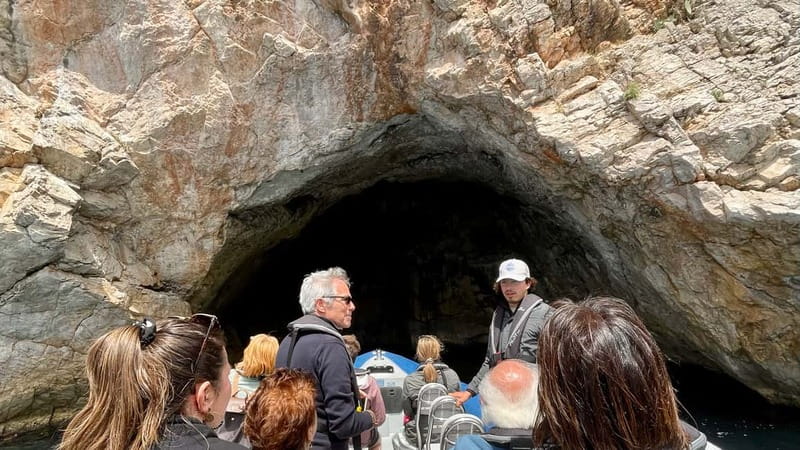 Nice: Secret Riviera Boat Tour to Mala cave with Snorkeling - Guides, onboard music, and the small-group advantage