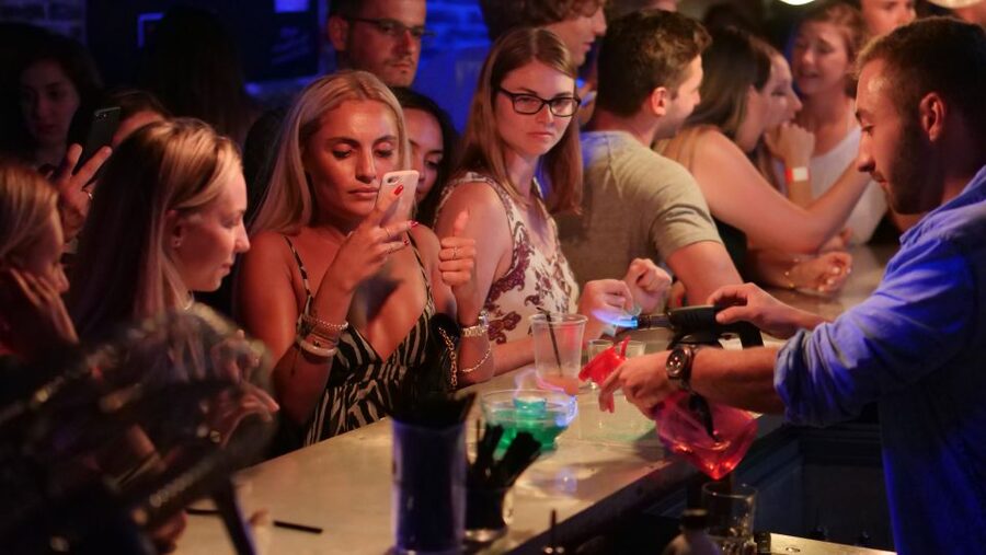 Nice: Ultimate Party Bar Crawl Free Shots & VIP Club Entry - The Walk From Place Massena to the Coast: Nice Before the Night Gets Loud