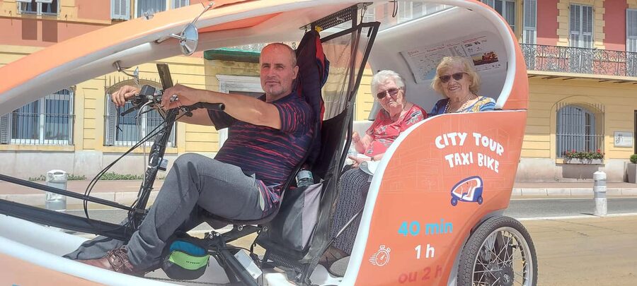 Nice : Visite privé 1H en Vélotaxi avec un guide local. - Key highlights at a glance