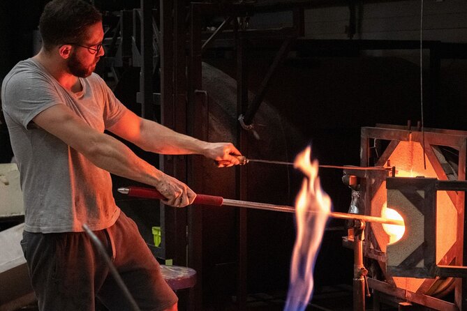Perfume factory, glass blowers and local villages around Nice - La Verrerie de Biot: seeing glassblowers up close