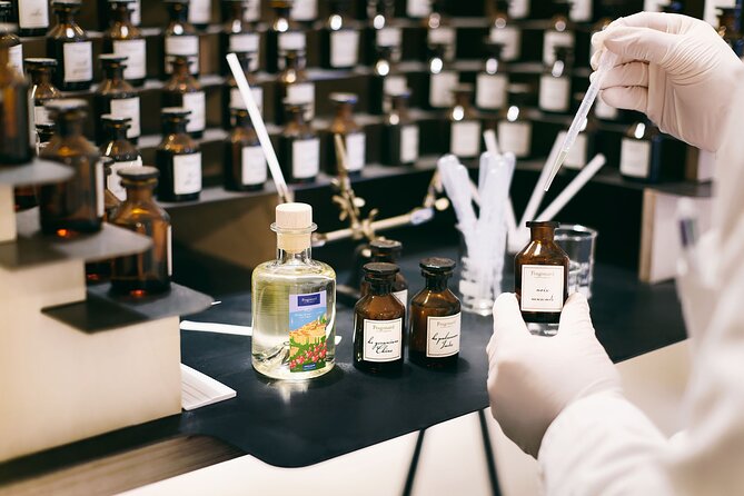 Perfume Making Class + Guided Visit of Fragonard nearby MONACO - Language and timing: English sessions plus French workshop at 16:00